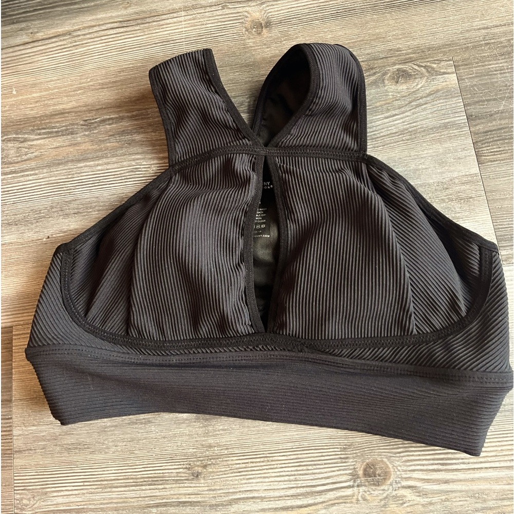 Buffbunny Sphynx Ribbed Sports Bra, Large, black, new without tags